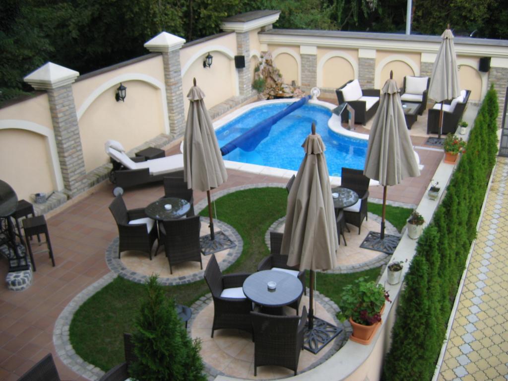 Hotel Vila Lago Palic Exterior photo